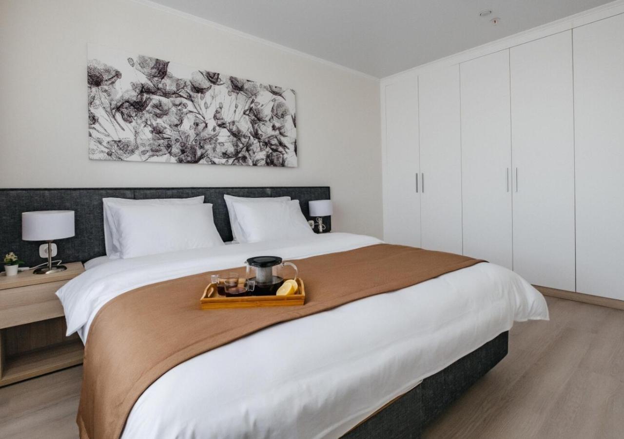 оазис-апартаменты у ботанического сада и Expo Apartment *